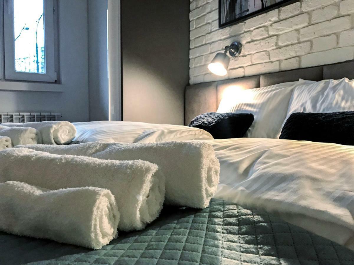 Your Private 5-Star Home In Katowice # 5-Minute Walk To Spodek, 10 Minutes To City Center Екстериор снимка